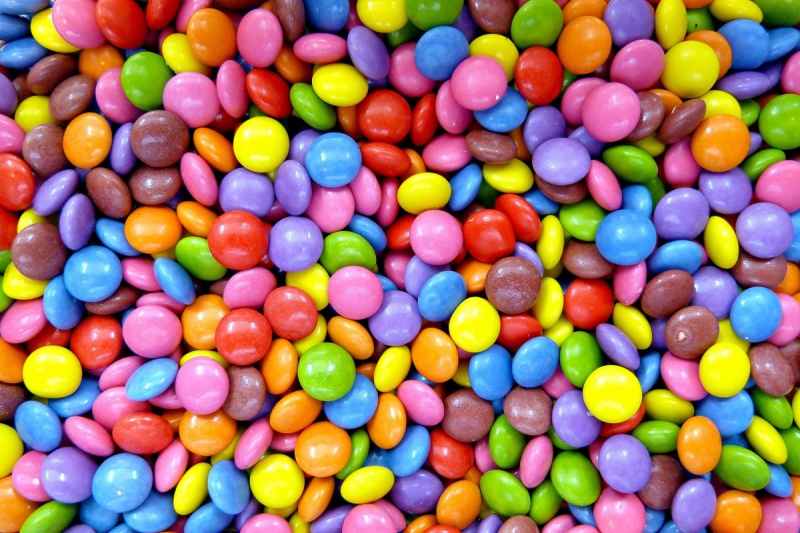 confiserie-ROQUESTERON-min_smarties_confectionery_lenses-1150911